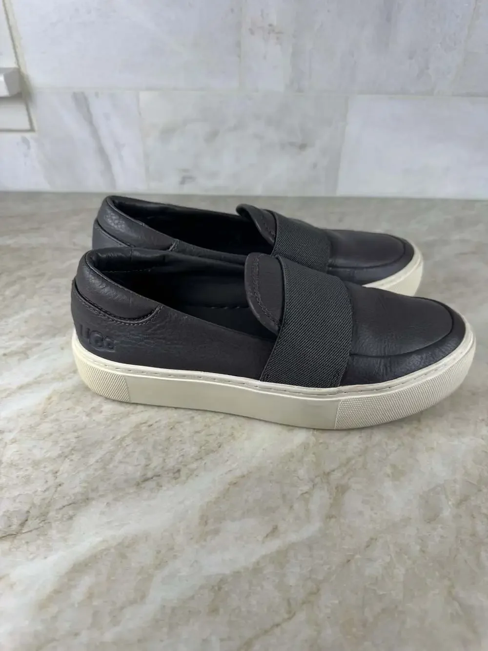 UGG Chayze Gray Leather Slip On Sneakers Women’s Size 5 Platform Casual Shoes - Picture 3 of 12